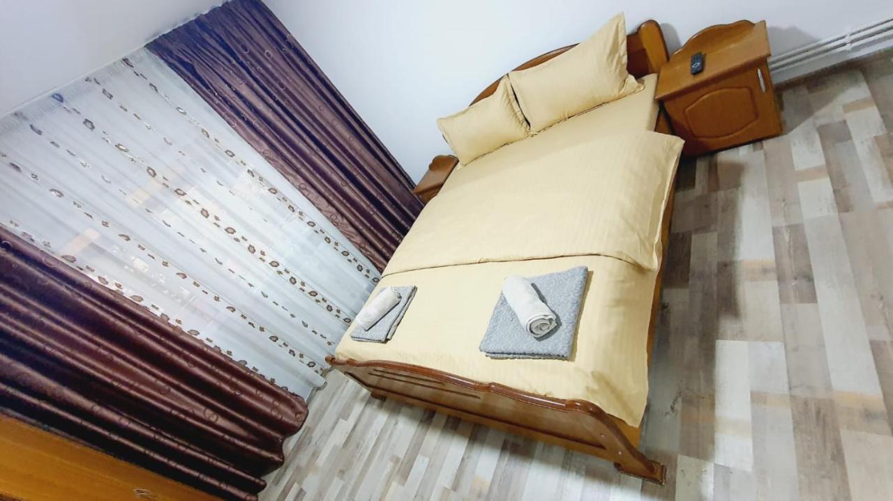 Apartament Radoi Διαμέρισμα Ντρομπέτα-Τούρνου Σεβερίν Εξωτερικό φωτογραφία
