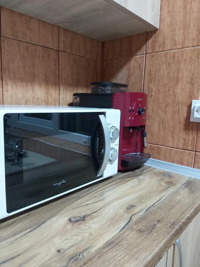 Apartament Radoi Διαμέρισμα Ντρομπέτα-Τούρνου Σεβερίν Εξωτερικό φωτογραφία