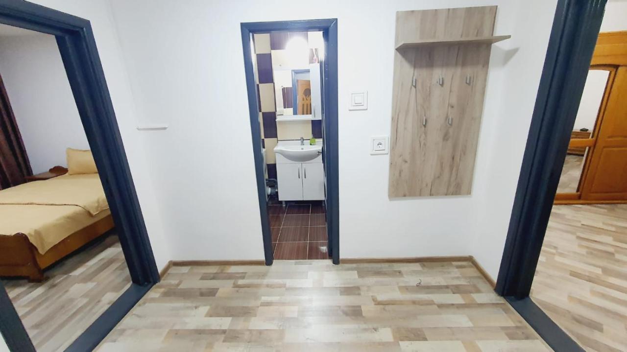 Apartament Radoi Διαμέρισμα Ντρομπέτα-Τούρνου Σεβερίν Εξωτερικό φωτογραφία