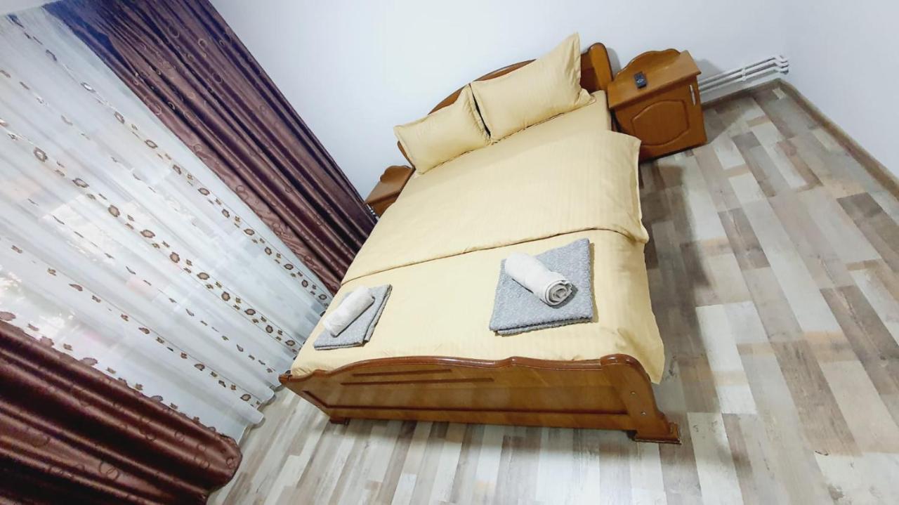 Apartament Radoi Διαμέρισμα Ντρομπέτα-Τούρνου Σεβερίν Εξωτερικό φωτογραφία